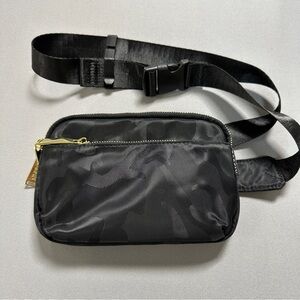 Black Camouflage Fanny Pack OS